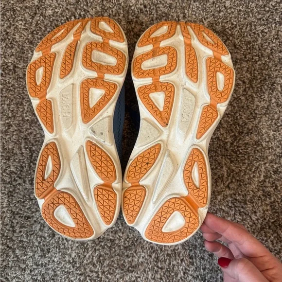 Hoka Bondi 8 - Picture 6 of 7